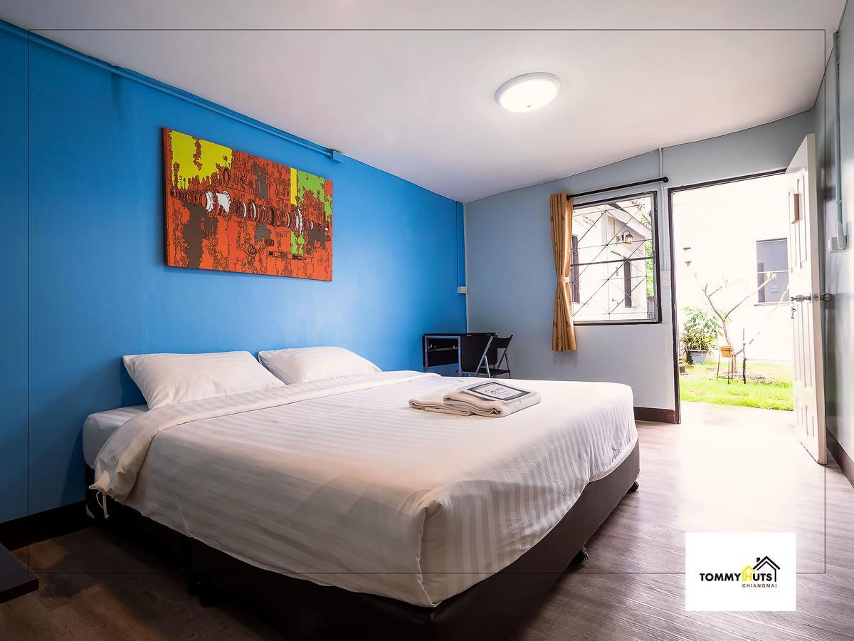 Tommy Huts Hotel Csiangmaj Kültér fotó
