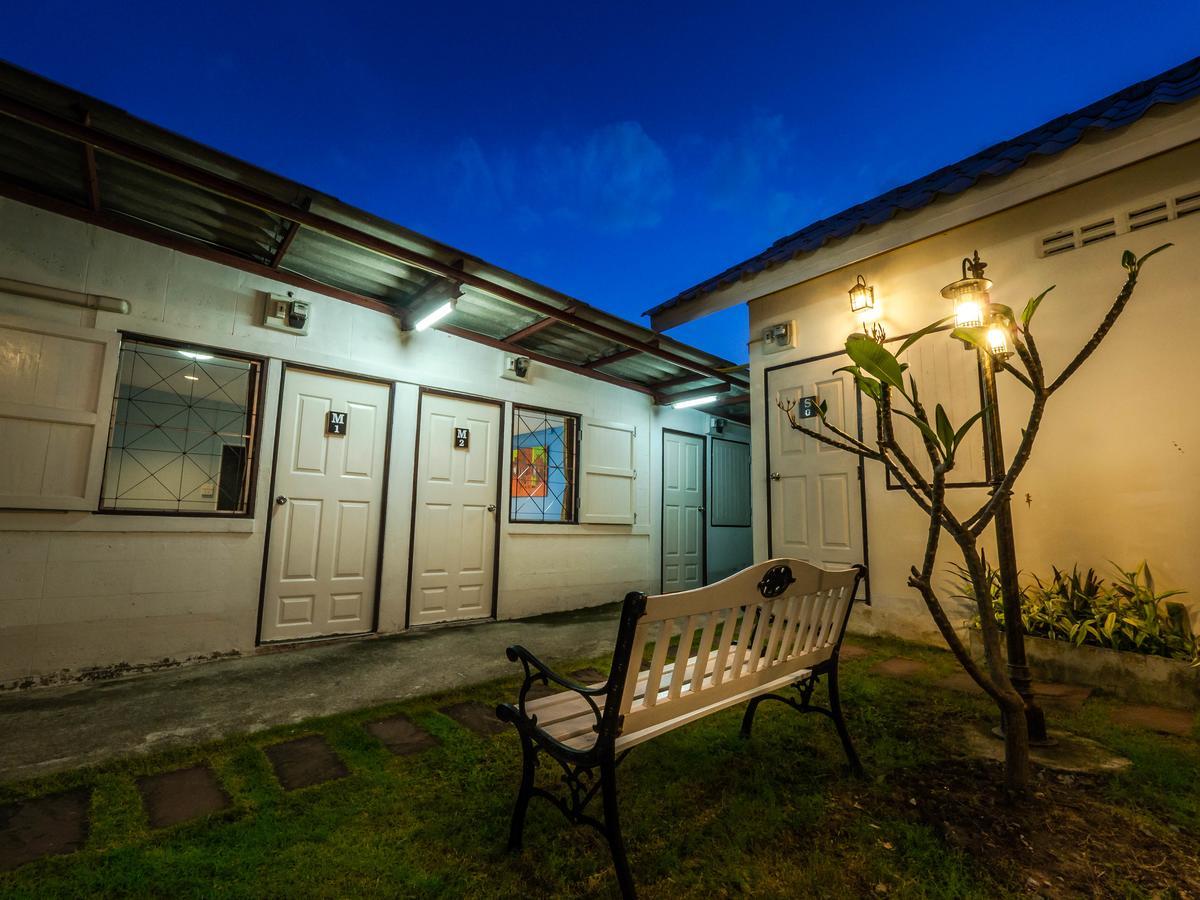 Tommy Huts Hotel Csiangmaj Kültér fotó