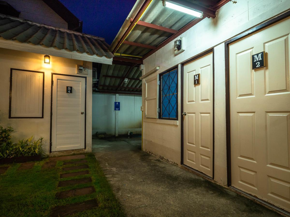 Tommy Huts Hotel Csiangmaj Kültér fotó